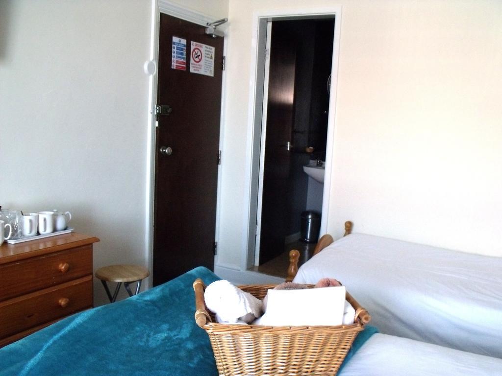 The Derby Hotel Blackpool Bagian luar foto
