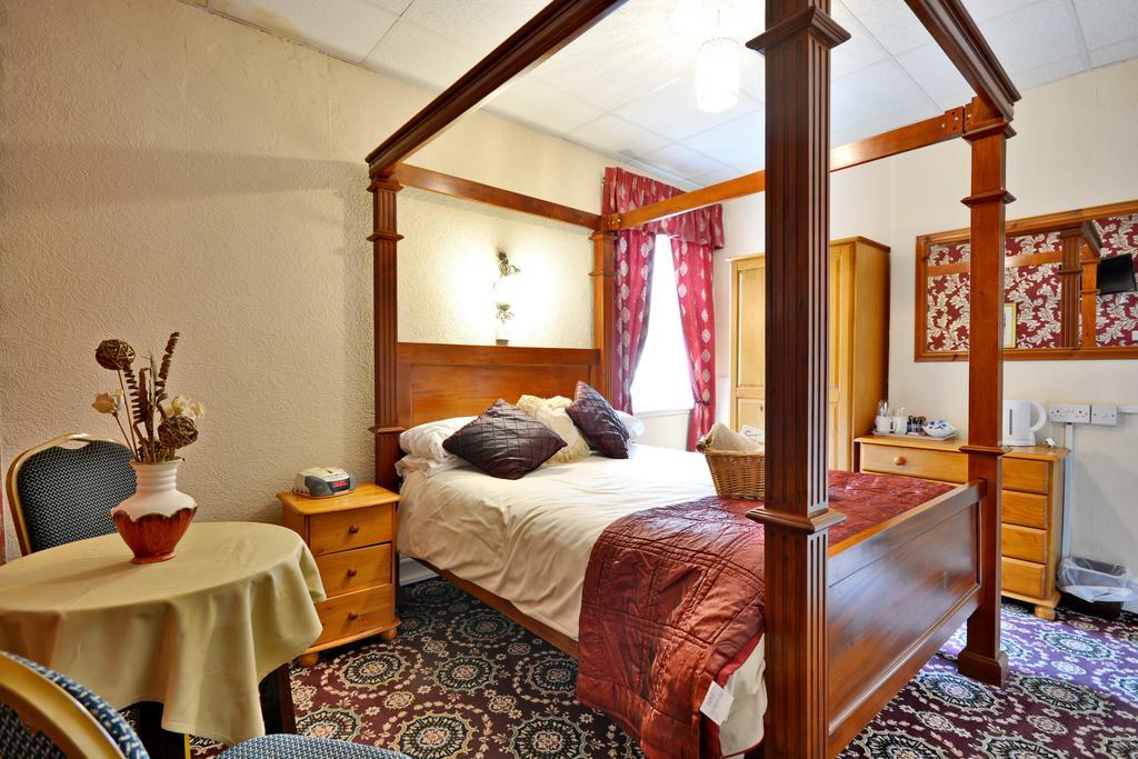 The Derby Hotel Blackpool Bagian luar foto