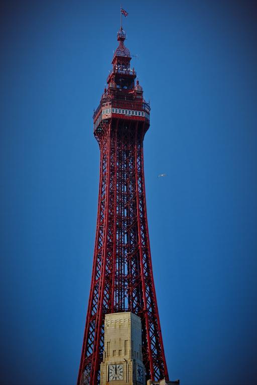 The Derby Hotel Blackpool Bagian luar foto
